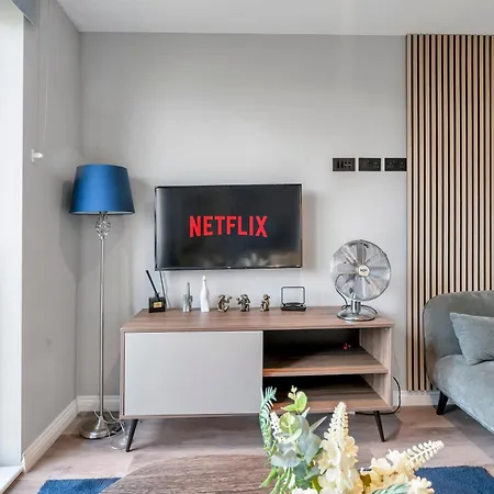 Pinetree Centre Of