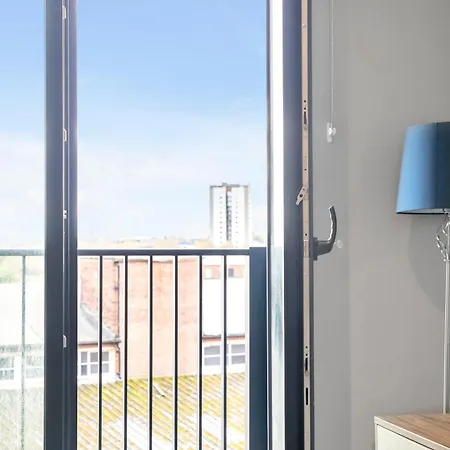 Pinetree Centre Of Appartement