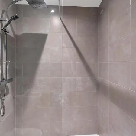 Pinetree Centre Of Apartamento *