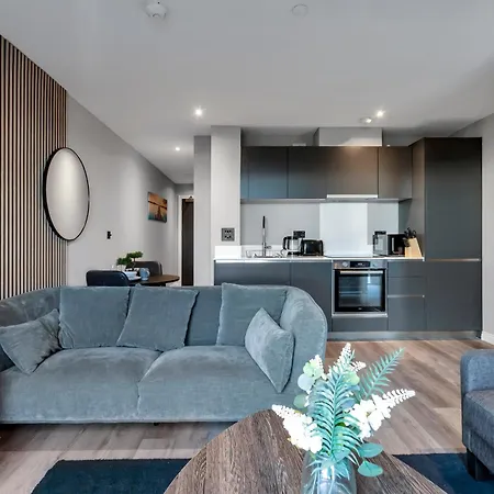 Pinetree Centre Of Appartement